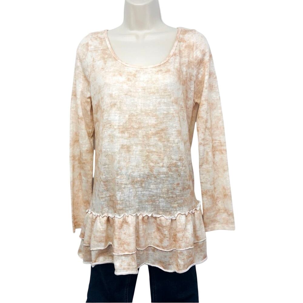 Entro Cream Tan Print Tunic Style Top Ruffled Hem Long Sleeve Scoop Neckline
